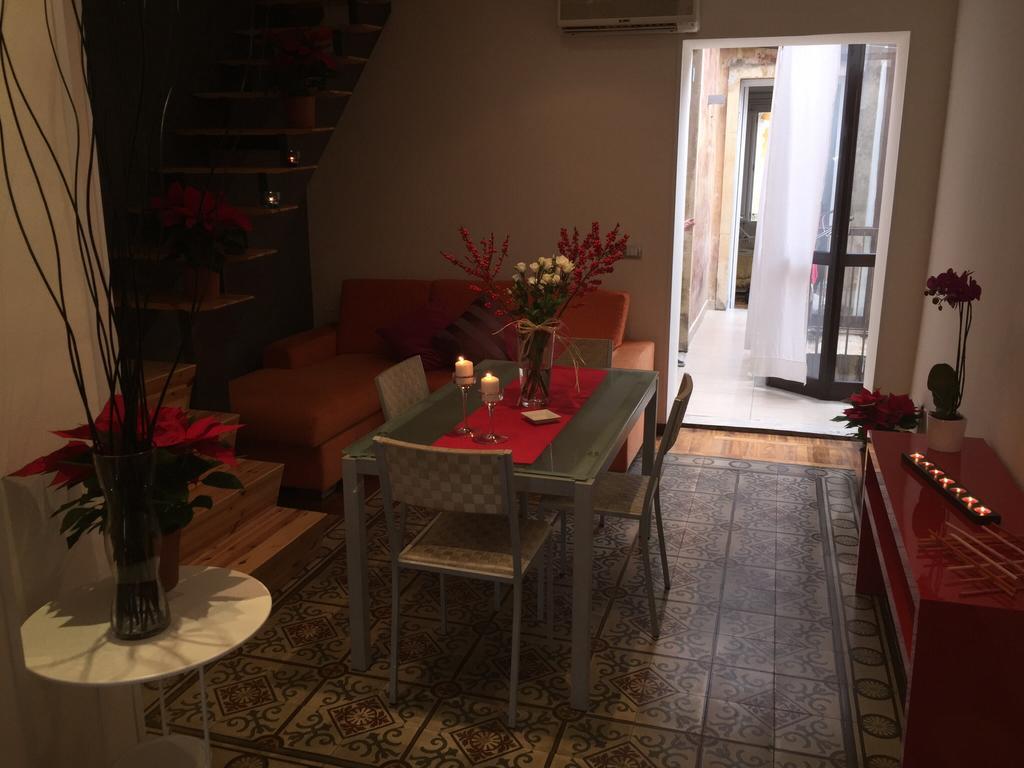 Al Castello Apartment CTA Cameră foto